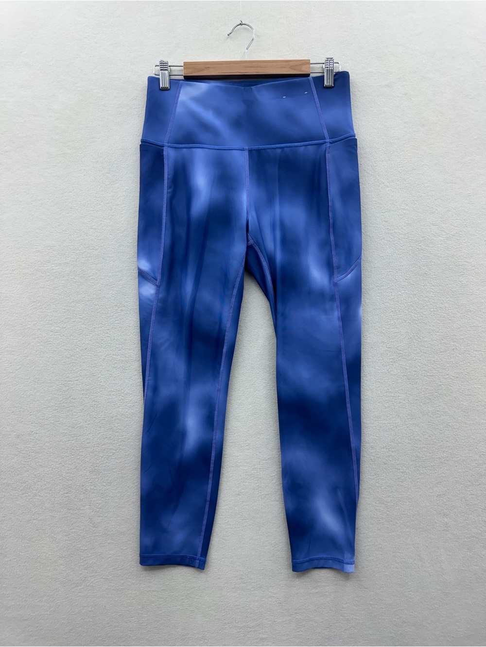 Xersion Women’s Medium Blue High Rise Ankle Length Leggings